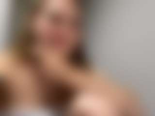 KeriPennel's Live Sex Cam Show