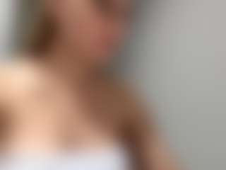 KeriPennel's Live Sex Cam Show