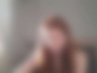 Live cam show with KirstinRobuck - Thin on Camsoda.co