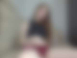 Live cam show with KirstinRobuck - Nipple Piercings on Dare Cams
