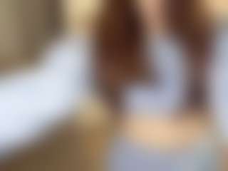 Show en direct avec KirstinRobuck - Genital Piercings sur Camsoda