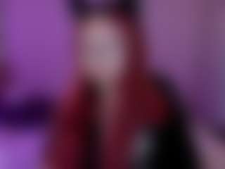 Live cam show with Marine-Vact - Asian Teen (18+) on Uber Horny