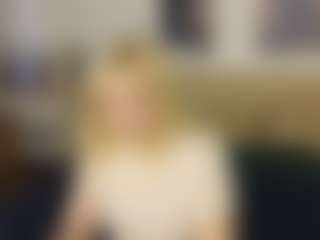 Live cam show with Soffa - College Curvy on CamwithHer
