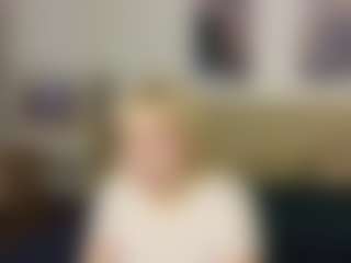 Live cam show with Soffa - College on fapnchat