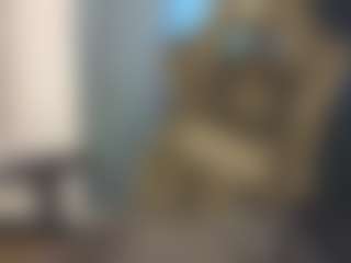 Live cam show with Soffa - College on Camsoda