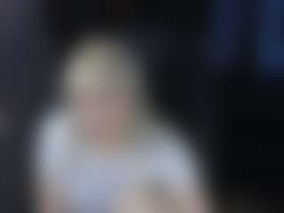 Live cam show with Soffa - Oil on Camiplay Live