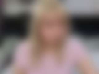 Live cam show with Soffa - Joi on madthumbs