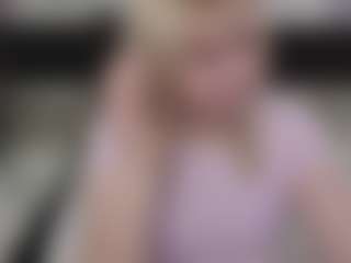 Live cam show with Soffa - Bedroom Blonde Hair on liverealitysex.com