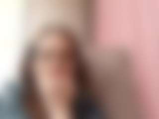 Live cam show with Veronica - Athletic on madthumbs