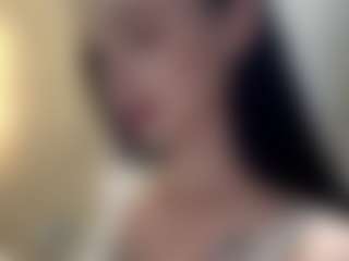 Live cam show with AdinaSunderland - New MILF on Camsoda