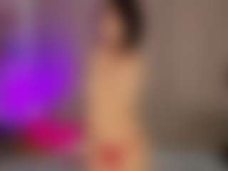 Cam Show en direct de AlisaGlow