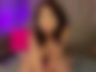 AlisaGlow's Live Sex Cam Show