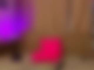 Live cam show with AlisaGlow - Portuguese on Camsoda.co