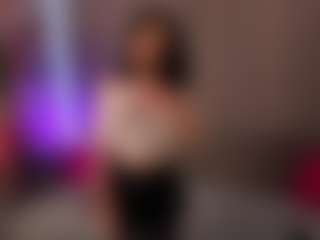 AlisaGlow's Live Sex Cam Show