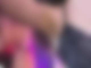 Live cam show with andrea-tay - Raven Hair on madthumbs
