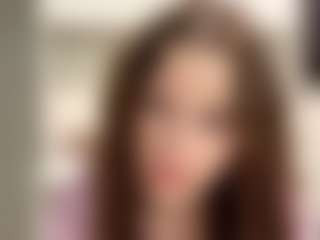 Live cam show with DelisaCalender - Granny Squirt on livesuperchat.net