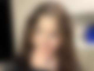Live cam show with DelisaCalender - Granny Petite on xxxlivecams.org