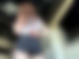 Live cam show with DelisaCalender - Granny Big Ass on CamSextacy