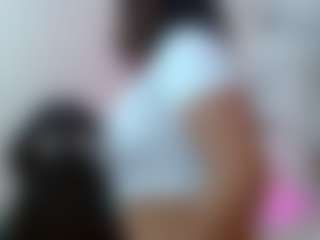 Live cam show with fiory-tay - Mature on AdultVida.com