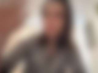 GeneviveClaybron's Live Sex Cam Show