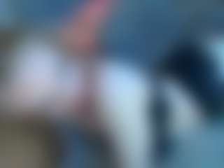 Live cam show with GlimmerSaffron - Body Massage on SinfulBabes