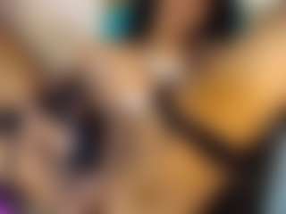 Live cam show with GoldenGoddess38 - Tittyfuck on Hubzter Live