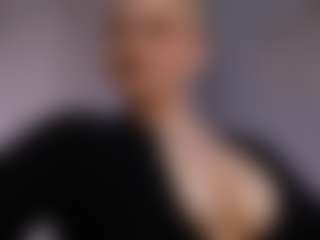 heynoirsam's Live Sex Cam Show