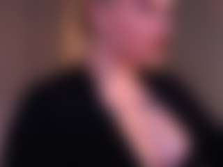 Live cam show with heynoirsam - Role Play on sexylive.show