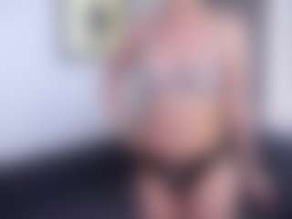 ImeldaSarault's Live Sex Cam Show