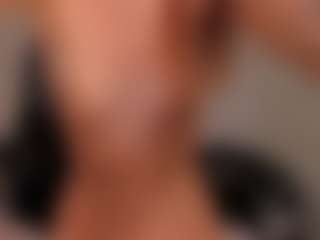 Live cam show with KeylaPalmer - Camel Toe on Lustler