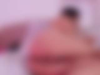 malaia-thompson's Live Sex Cam Show