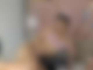 Live-camshow met molycoper - Deepthroat op Camsoda