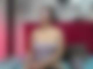 Live cam show with SamanthaRoxxe - New Foot Fetish on CamSextacy