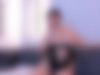 Live cam show with sofi-cabanna - Oil on Instabang