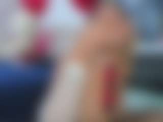 angelinefocus's Live Sex Cam Show
