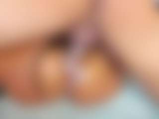angelinefocus's Live Sex Cam Show