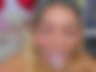 angelinefocus's Live Sex Cam Show