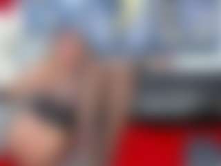 angelinefocus's Live Sex Cam Show