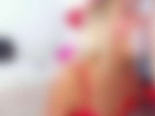 Live cam show with angelinefocus - Atm on AdultVida.com