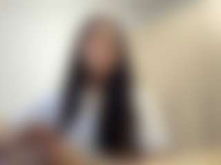 Giulia's Live Sex Cam Show