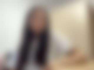 Giulia's Live Sex Cam Show