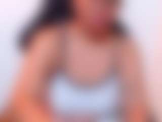 Live cam show with hotallicie - Moaning on livesuperchat.net