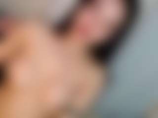 hyacexx's Live Sex Cam Show