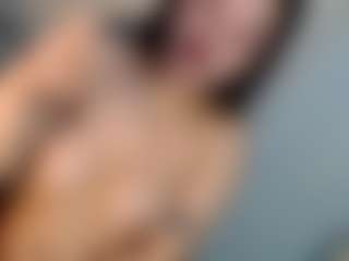 hyacexx's Live Sex Cam Show