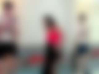 nickybigboobs's Live Sex Cam Show