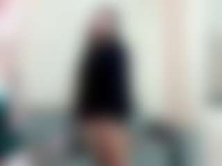 Live cam show with nickybigboobs - HD on xDating
