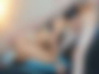 Live cam show with nickybigboobs - Brown Eyes on xDating