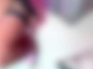 Live cam show with nickybigboobs - Full Nudity on Livezox