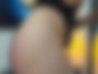 Live cam show with adelaindiamond - Facial on SinfulBabes