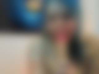 Live cam show with adelaindiamond - Pantyhose on Camsoda